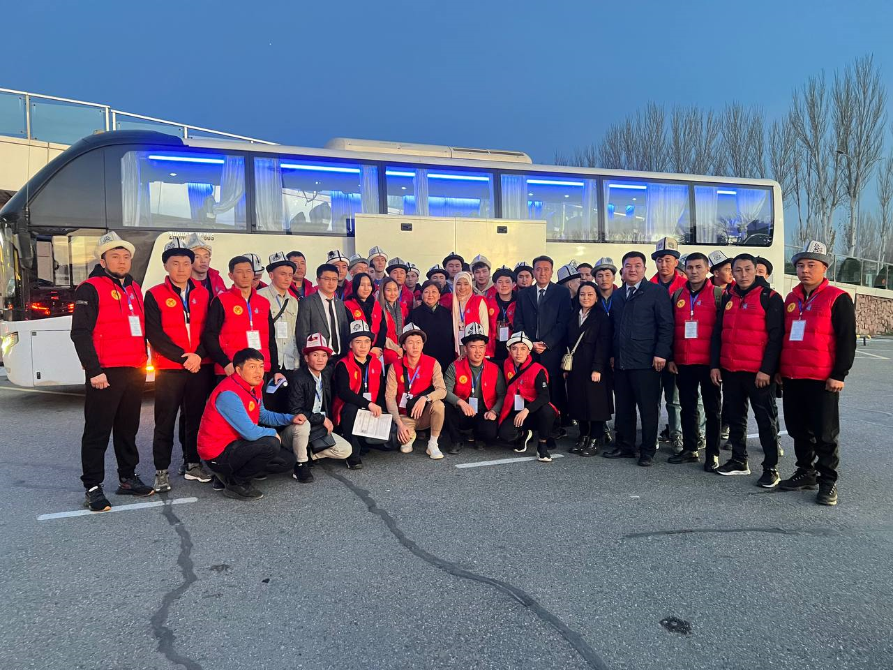 44 кыргызстанца направлены на работы по линии Минтруда в Южную Корею